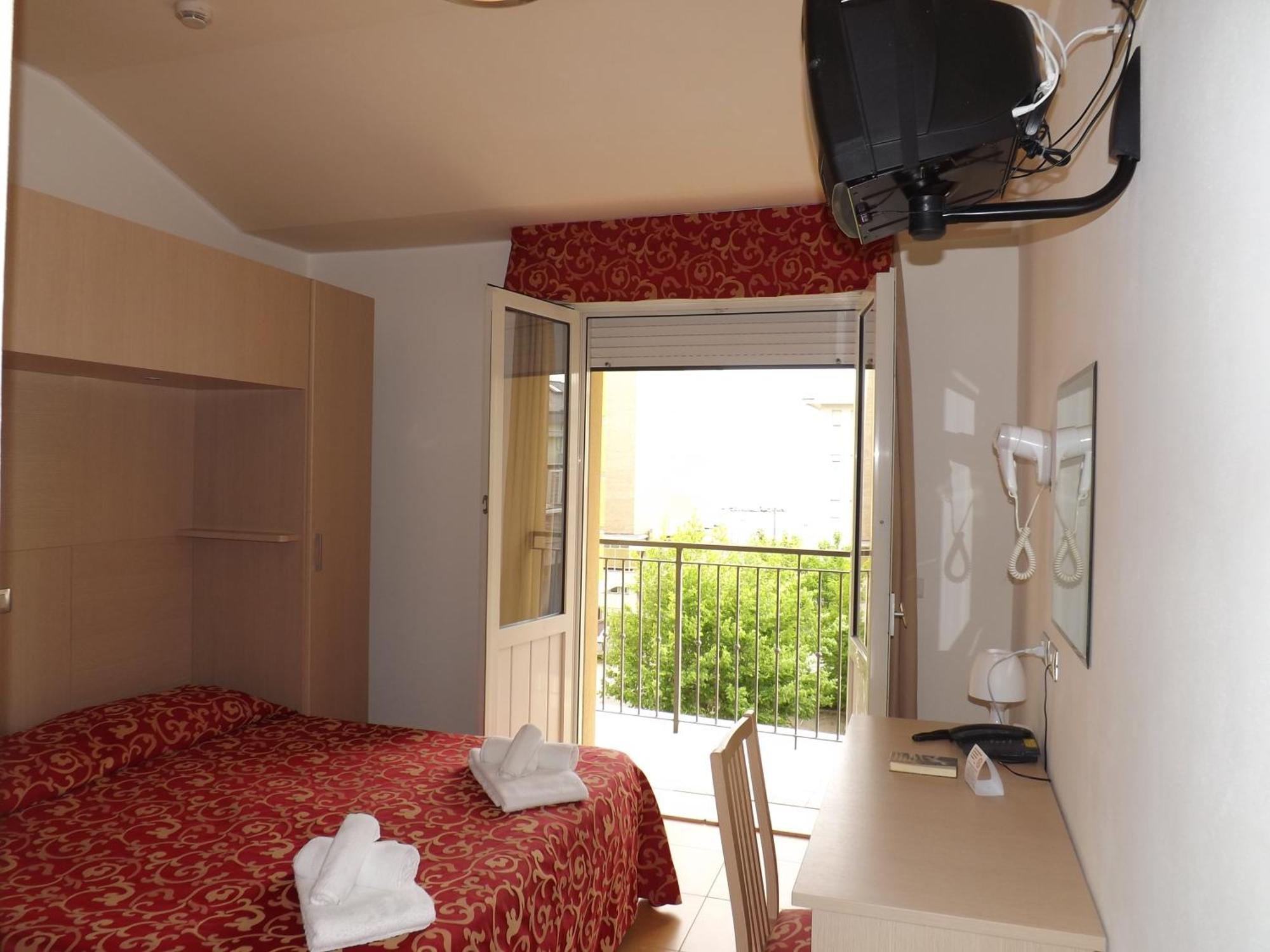 Hotel Mimosa Bellaria-Igea Marina Oda fotoğraf