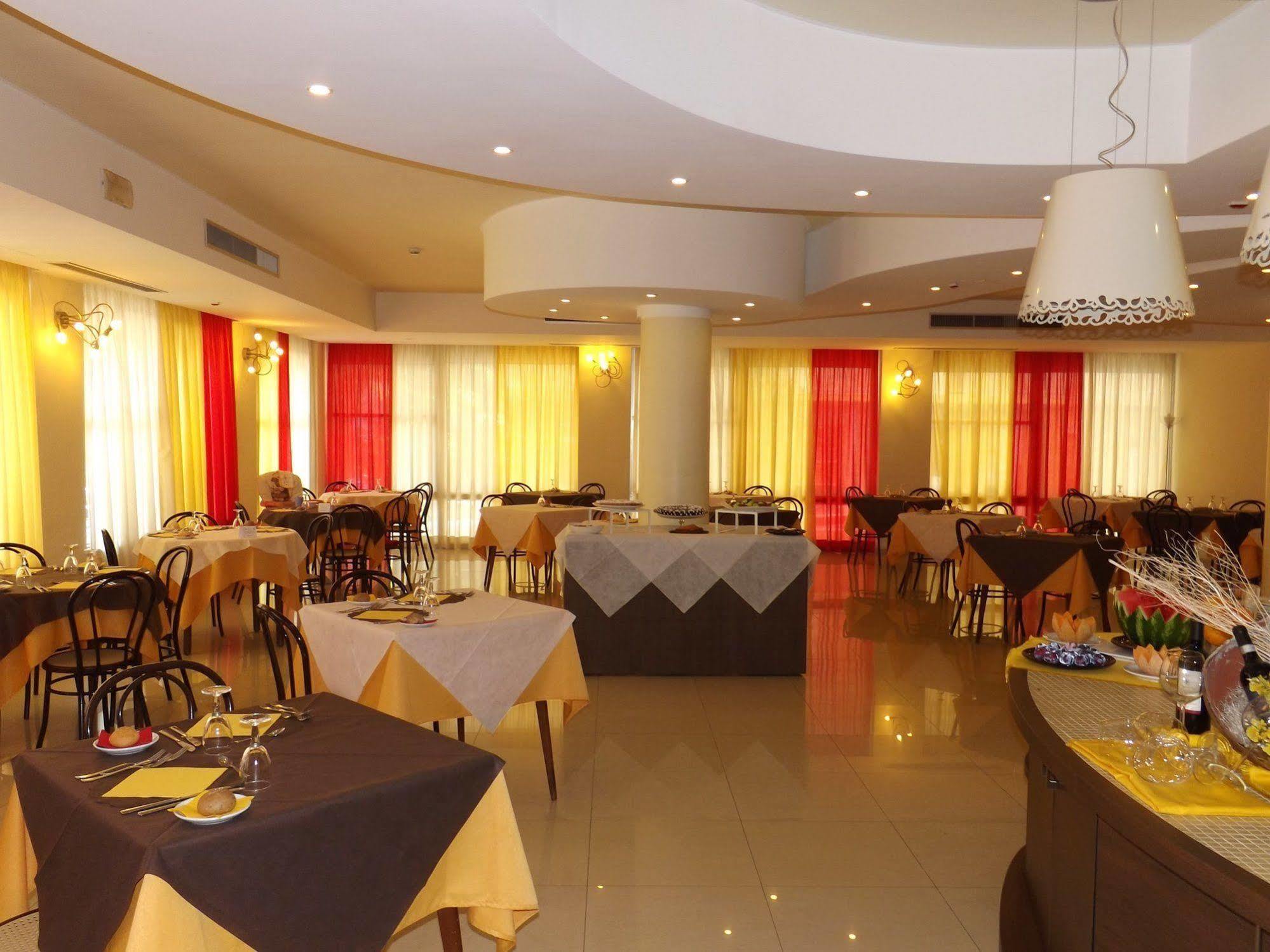 Hotel Mimosa Bellaria-Igea Marina Dış mekan fotoğraf